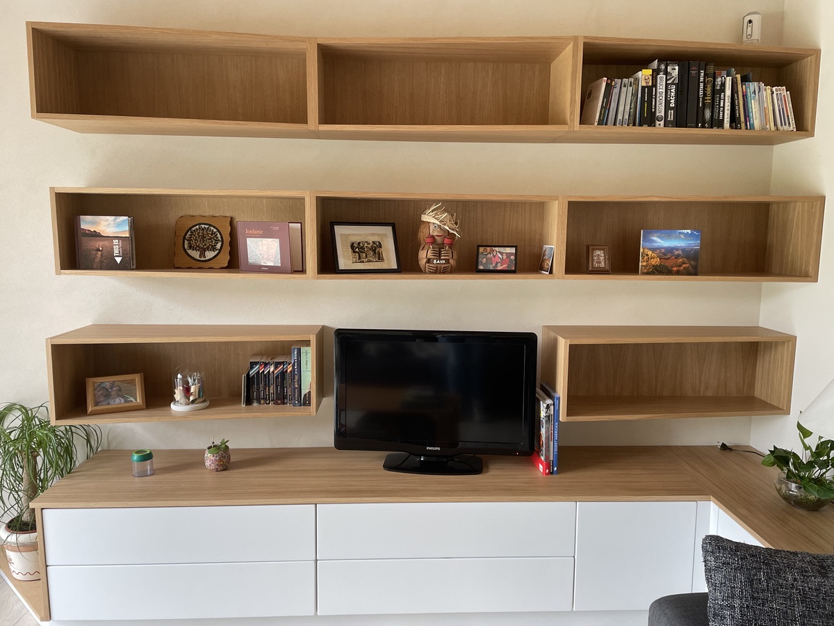 Projet Helena – Meuble TV, bibliothèque et entrée