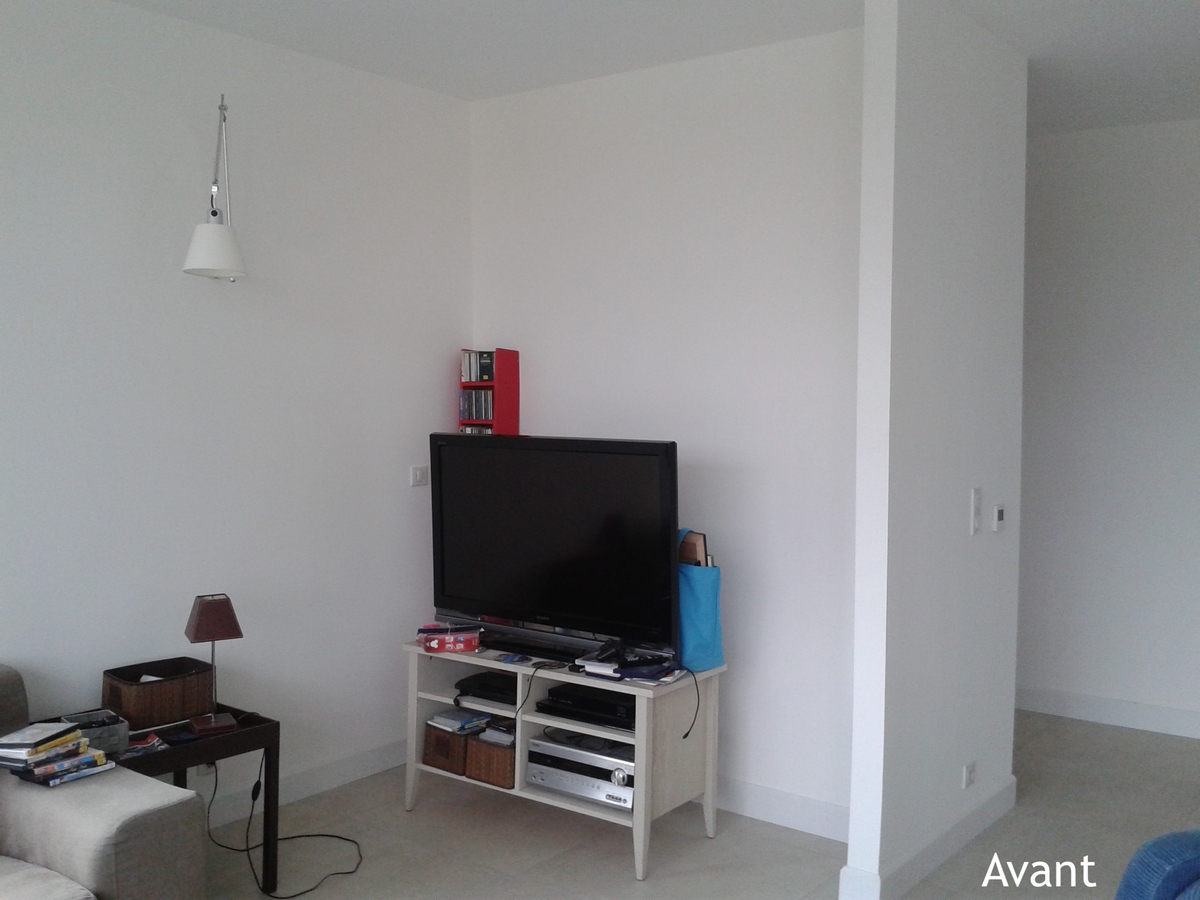 Projet Andie – Agencement Sur-Mesure d&rsquo;un Meuble TV à Saint-Grégoire