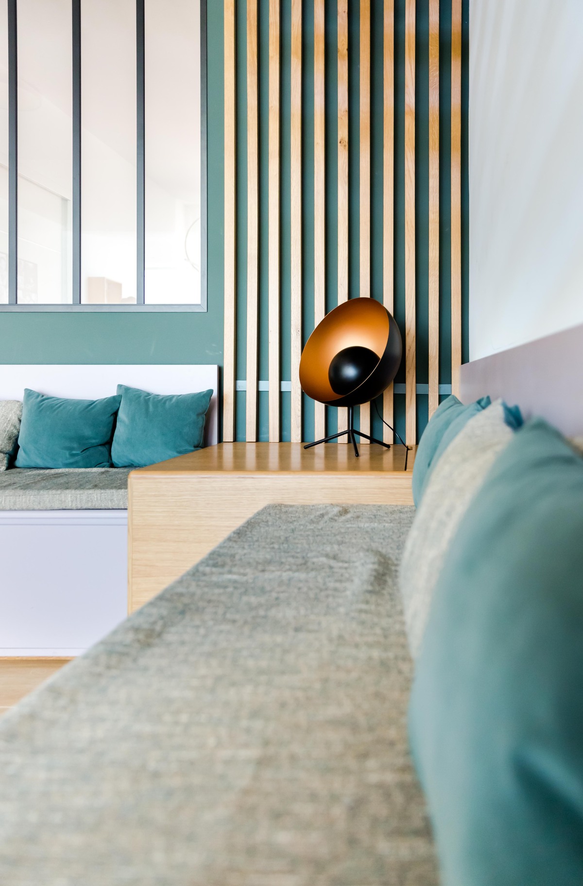 Projet Salma I – Agencement Sur-Mesure Meuble TV & Entrée près de Rennes