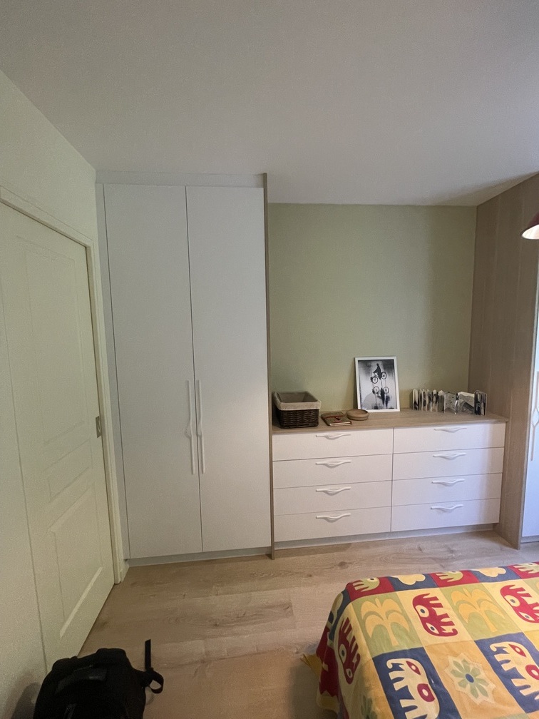 Projet Julia : Agencement sur mesure d’une chambre parentale