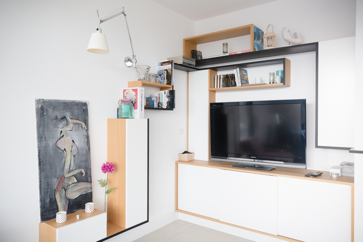 Projet Andie – Agencement Sur-Mesure d&rsquo;un Meuble TV à Saint-Grégoire