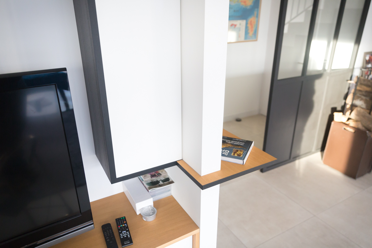 Projet Andie – Agencement Sur-Mesure d&rsquo;un Meuble TV à Saint-Grégoire